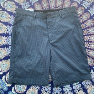 Greg Norman Mens Short - 32